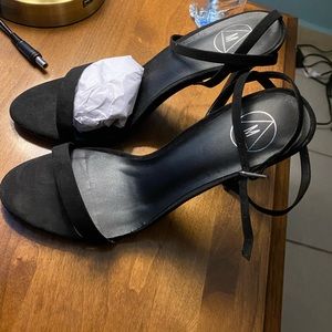 Missguided strap heels sz10 brand new